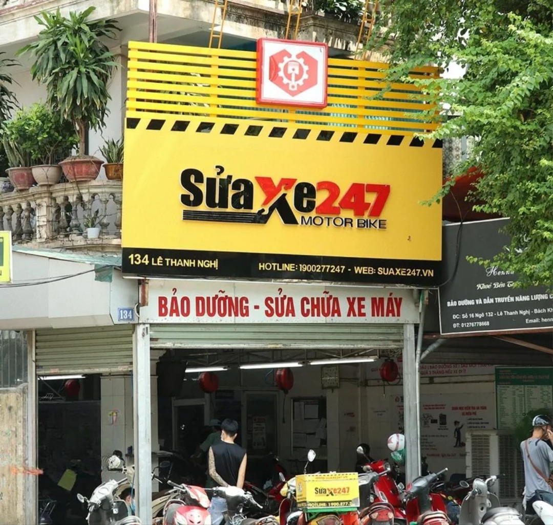 bang-hieu-tiem-sua-xe-04