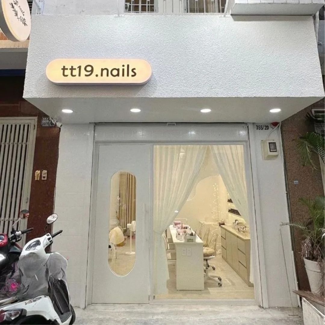 Trang chủ 24 Bảng hiệu nails đẹp