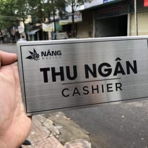 gia-cong-bien-inox-in-uv-8