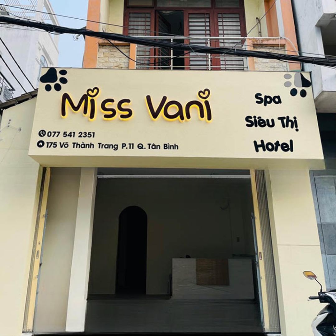 lam-bang-hieu-pet-shop (1)