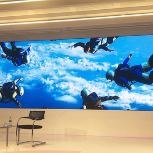 savitel-lap-dat-man-hinh-led-p2-5-trong-nha-indoor-2_0b596b344f3046cb90f89049f49bf6b9 (1)